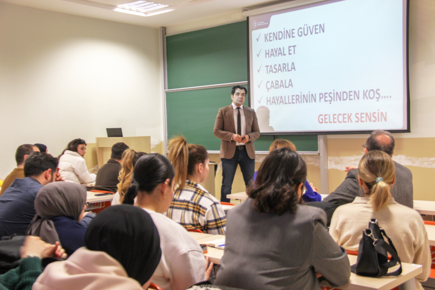 Sanayi ve Teknoloji İl Müdürü Abdullah AY Kariyer Günlerinde Öğrencilerimizle Buluştu